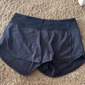Lululemon speed up low rise shorts *tall